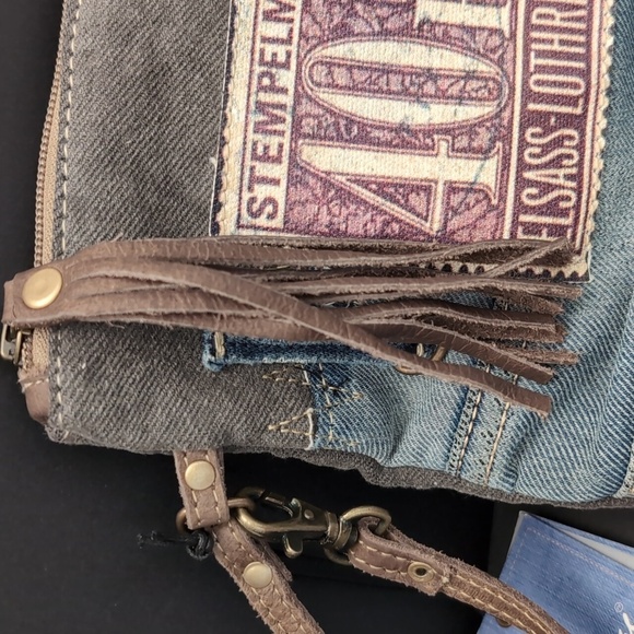 Myra Bag Denim Collection Small Zippered Wristlet,NWT. - Picture 5 of 12